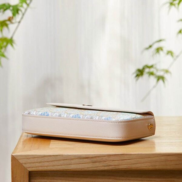 Brocade_Jacquard_Chic_Elegant_Lady_Clutch_Bag_-_SinoCultural-2462064 Brocade_Jacquard_Chic_Elegant_Lady_Clutch_Bag_-_SinoCultural-2462064