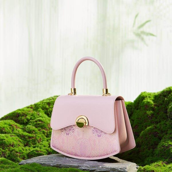 Brocade_Jacquard_Mulberry_Silk_Exquisite_Handbag_-_SinoCultural-2463294 Brocade_Jacquard_Mulberry_Silk_Exquisite_Handbag_-_SinoCultural-2463294