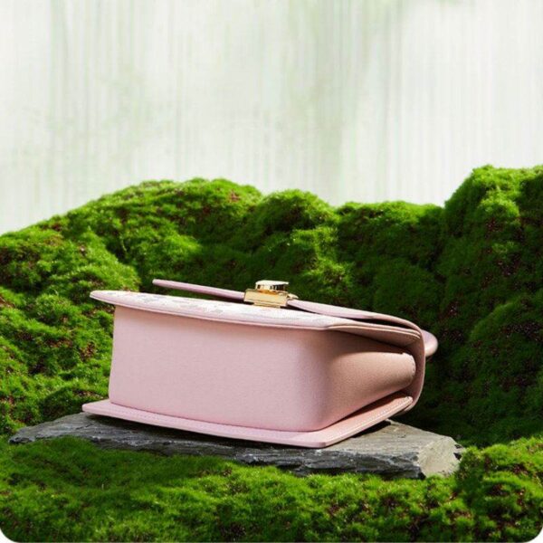 Brocade_Jacquard_Mulberry_Silk_Exquisite_Handbag_-_SinoCultural-2463316 Brocade_Jacquard_Mulberry_Silk_Exquisite_Handbag_-_SinoCultural-2463316