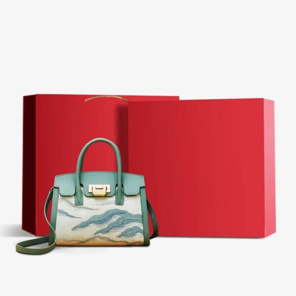 刺繍_レザー_エレガント_クロスボディ_ハンドバッグ_雲_山_-_中文-2473061 Embroidery_Leather_Elegant_Crossbody_Handbag_Cloud_Mountain_-_SinoCultural-2473061