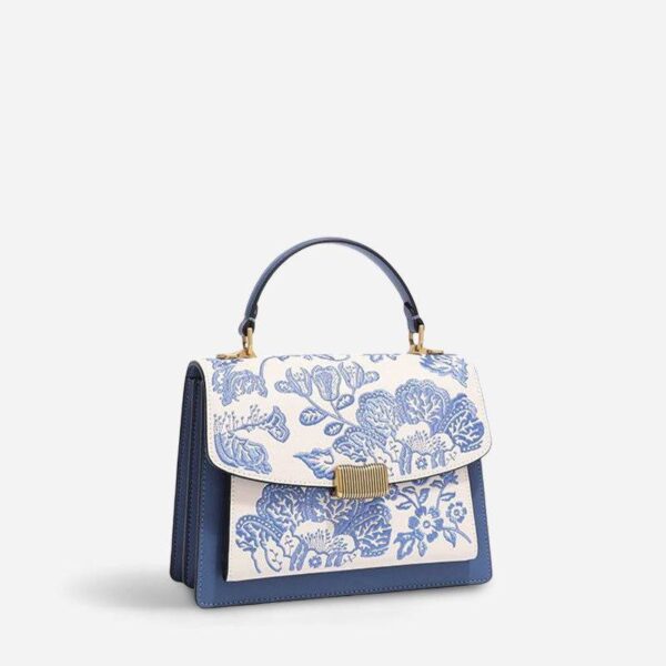 Embroidery_Leather_New_Chinese_Style_Handbag_Peony_-_SinoCultural-2474427 Embroidery_Leather_New_Chinese_Style_Handbag_Peony_-_SinoCultural-2474427