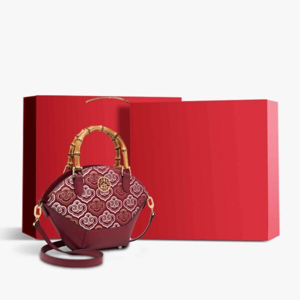 刺繍_レザー_トートバッグ_バンブーハンドル_吉祥雲_-_中文-2476028 Embroidery_Leather_Tote_Bag_Bamboo_Handle_Auspicious_Cloud_-_SinoCultural-2476028