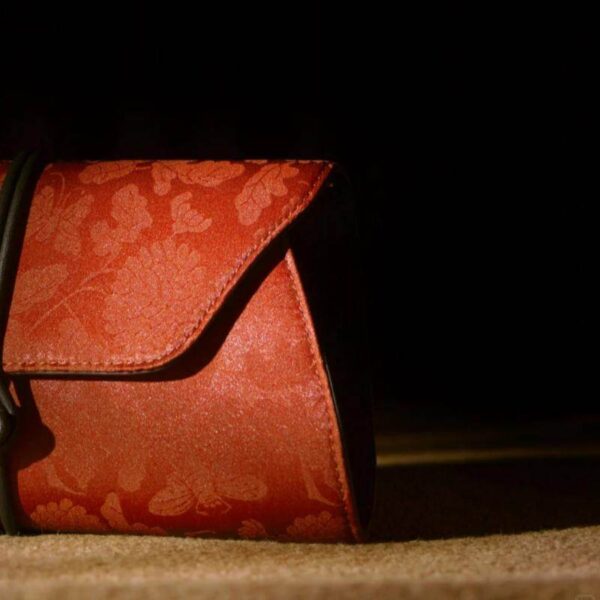 Fragrant_Cloud_Silk_Vintage_New_Chinese-Style_Clutch_Wallet_-_SinoCultural-2479679 Fragrant_Cloud_Silk_Vintage_New_Chinese-Style_Clutch_Wallet_-_SinoCultural-2479679