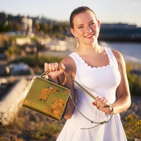 Mulberry_Silk_Bamboo_Handle_Square_Handbag_P120505-1-5 Mulberry_Silk_Bamboo_Handle_Square_Handbag_P120505-1-5