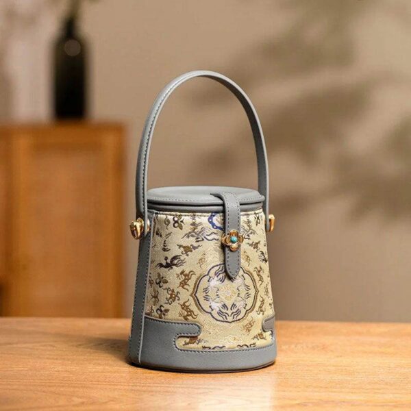 歌_ブロケード_香り_雲_シルク_バケツ_バッグ_-_中文-2483112 Song_Brocade_Fragrant_Cloud_Silk_Bucket_Bag_-_SinoCultural-2483112