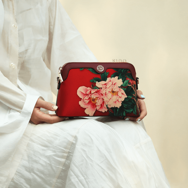 ハンドメイド花柄刺繍クラッチ・クローズアップ-04-詳細 handmade-floral-embroidery-clutch-closeup-04-dedetail