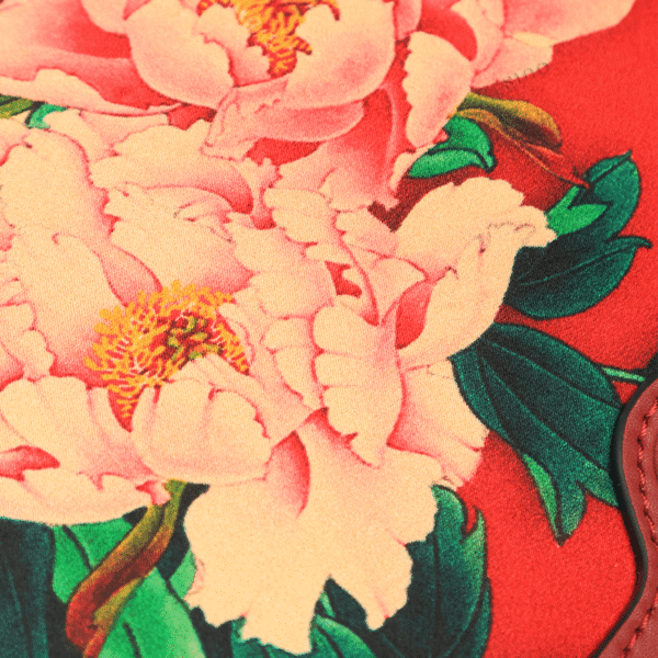 ハンドメイド花柄刺繍クラッチ・クローズアップ-08-詳細 handmade-floral-embroidery-clutch-closeup-08-detail