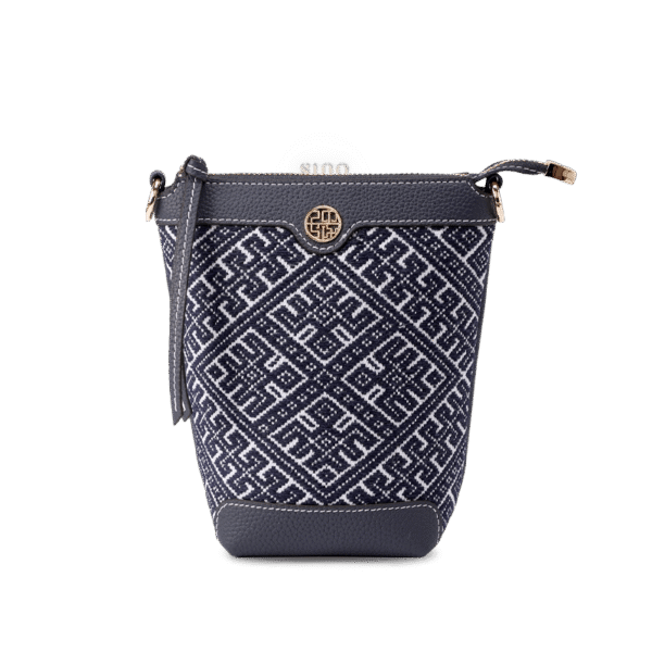 huang-brocade-flying-swallow-bucket-crossbody-bag-front-view huang-brocade-flying-swallow-bucket-crossbody-bag-front-view